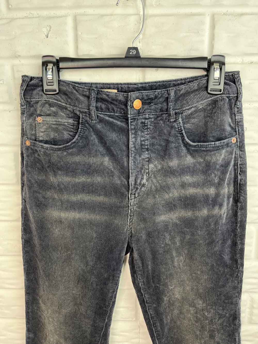 PILCRO BY ANTHROPOLOGIE THE ICON CORDUROY FLARE PANTS DARK GRAY SZ 28 31 inseam - Picture 4 of 14